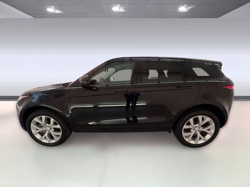 Used 2023 Land Rover Range Rover Evoque SE image 2