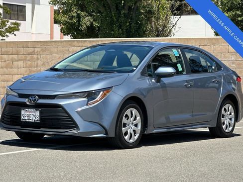 Used 2024 Toyota Corolla LE FWD image 8