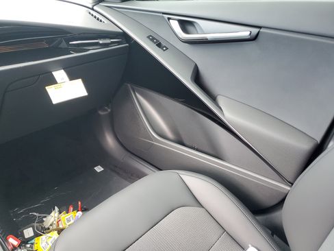 New 2025 Kia Niro Wind w/ Wind Preserve Package image 13