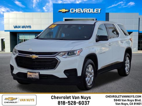 Used 2020 Chevrolet Traverse LS image 1