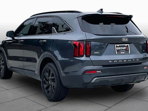 Used 2021 Kia Sorento S w/ Panoramic Sunroof Package image 12