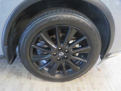 Used 2024 Nissan Murano SL image 10