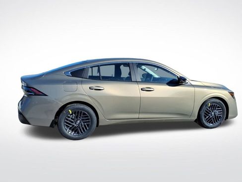 New 2026 Nissan Sentra SV image 8