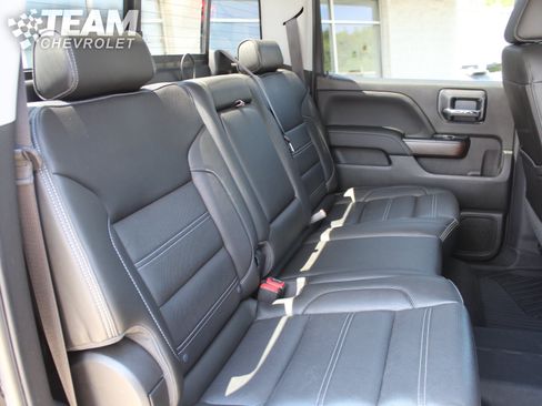 Used 2018 GMC Sierra 1500 Denali w/ Denali Ultimate Package AWD/4WD image 27
