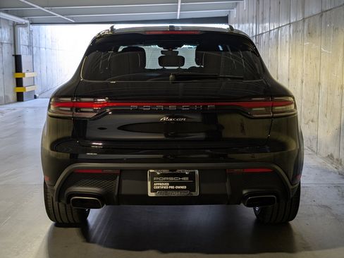 Certified 2026 Porsche Macan image 8