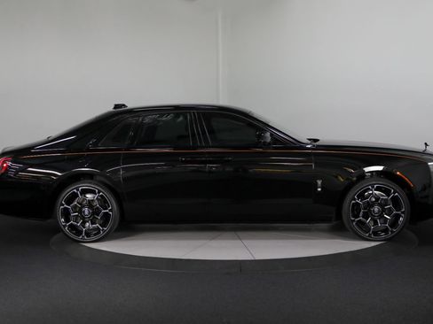 Used 2026 Rolls-Royce Ghost Black Badge AWD/4WD image 8