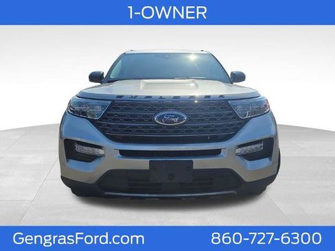 Certified 2022 Ford Explorer XLT w/ Equipment Group 202A AWD/4WD image 2