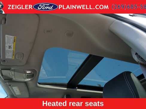 Used 2024 Chrysler Pacifica Limited FWD image 21