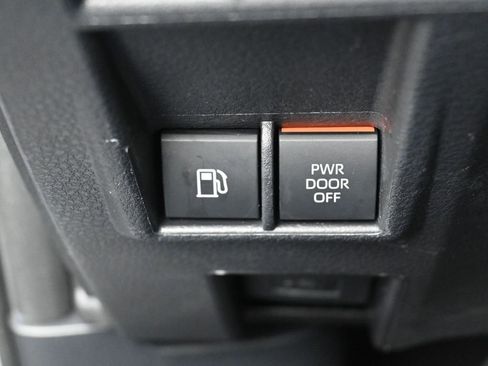 Certified 2025 Toyota Sienna XSE w/ XSE Plus Package image 15