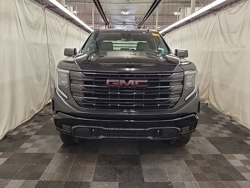 Used 2024 GMC Sierra 1500 Pro w/ Graphite Edition AWD/4WD image 2