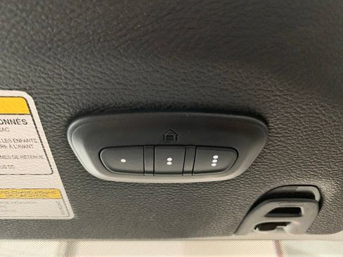 Used 2022 Jeep Wrangler Unlimited Sahara w/ Cold Weather Group AWD/4WD image 21