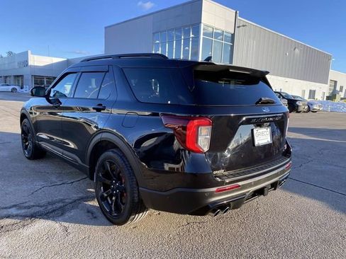Used 2020 Ford Explorer ST w/ ST Street Pack image 8