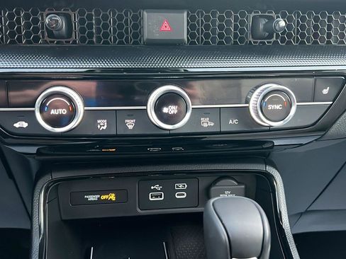 Used 2024 Honda CR-V EX-L image 26