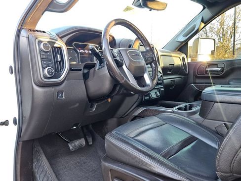 Used 2020 GMC Sierra 2500 Denali w/ Denali Ultimate Package AWD/4WD image 25