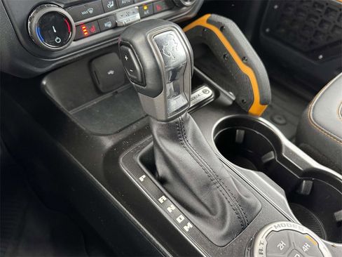 Used 2022 Ford Bronco Badlands w/ Sasquatch Package image 19