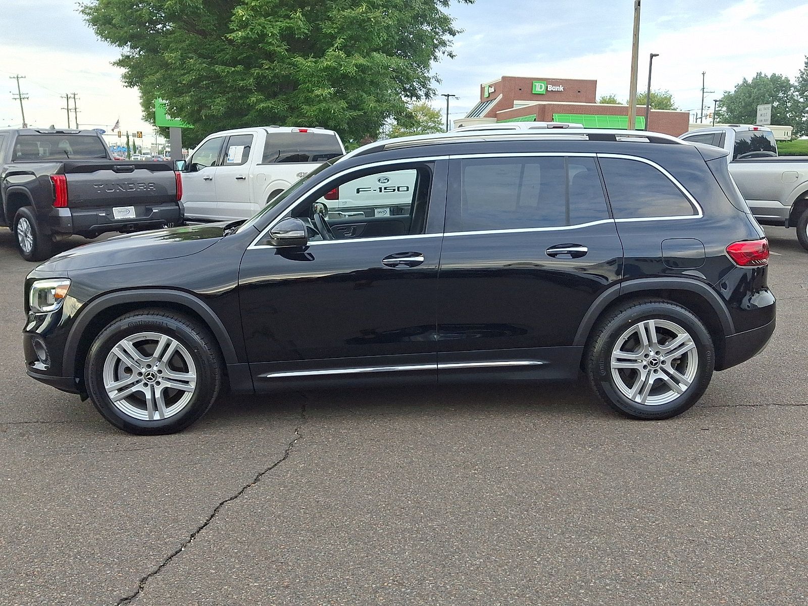 Used 2021 Mercedes-Benz GLB 250 4MATIC image 7