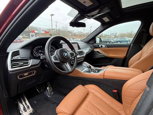 Used 2023 BMW X6 xDrive40i w/ M Sport Package image 15