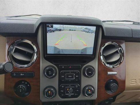 Used 2015 Ford F250 King Ranch image 13