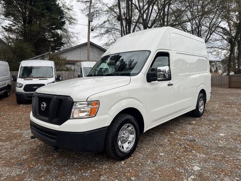 Used 2018 Nissan NV 2500 SV w/ Navigation Package image 1