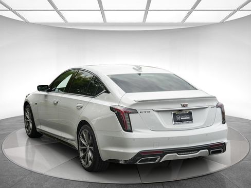 Used 2025 Cadillac CT5 Sport RWD image 2