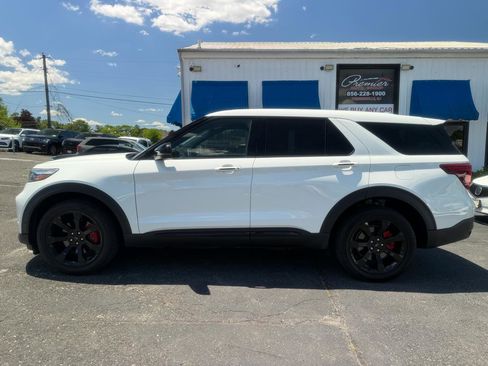 Used 2022 Ford Explorer ST w/ Equipment Group 401A AWD/4WD image 8
