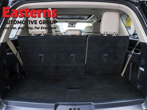 Used 2023 Ford Expedition Limited image 9