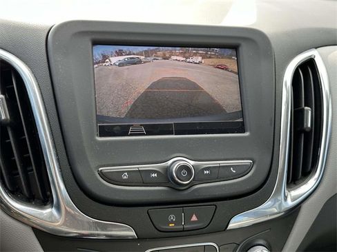 Certified 2023 Chevrolet Equinox LS w/ Driver Confidence II Package image 10