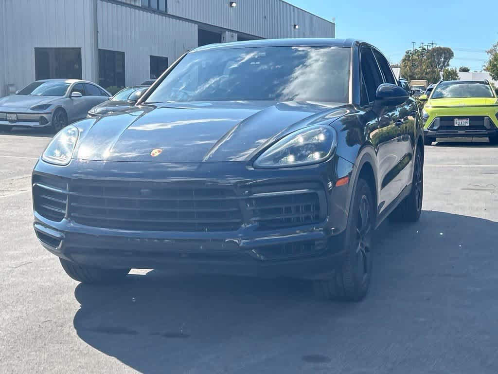 Used 2019 Porsche Cayenne S AWD/4WD image 3