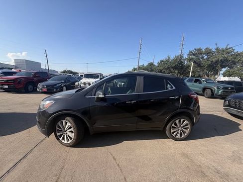 Used 2017 Buick Encore Preferred FWD image 8