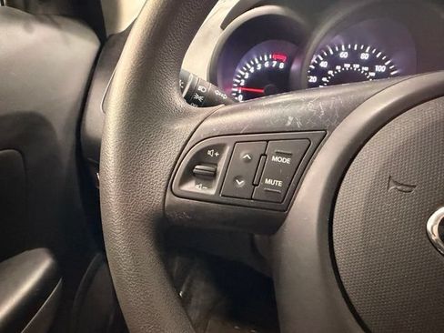 Used 2013 Kia Soul FWD image 20