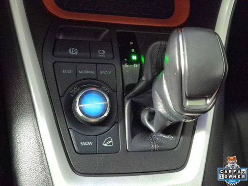 Certified 2024 Toyota RAV4 Adventure AWD/4WD image 19