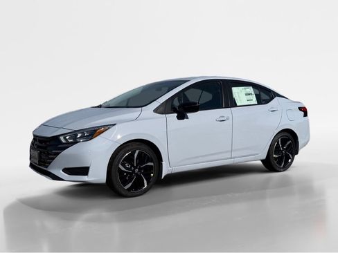 New 2025 Nissan Versa SR w/ Trunk Package image 3