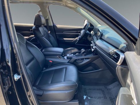 Used 2024 Kia Telluride S w/ S Sunroof Package FWD image 15