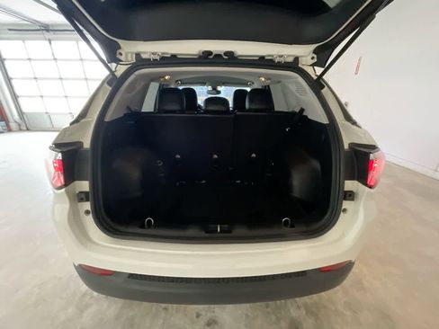 Used 2018 Jeep Compass Limited image 23