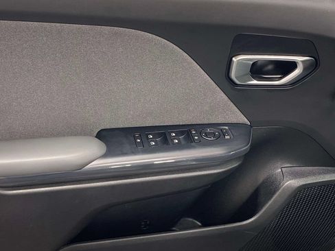 Used 2025 Kia K4 EX FWD image 18