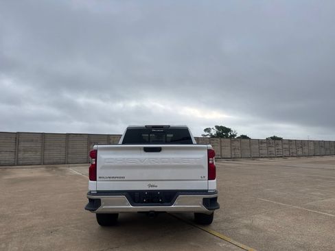 Used 2025 Chevrolet Silverado 1500 LT w/ Safety Package RWD image 21