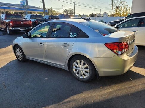 Used 2016 Chevrolet Cruze LS image 7