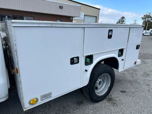 Used 2015 Chevrolet Silverado 3500 W/T image 15