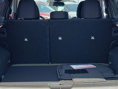 New 2026 Nissan Kicks SV w/ Charging Package FWD image 21