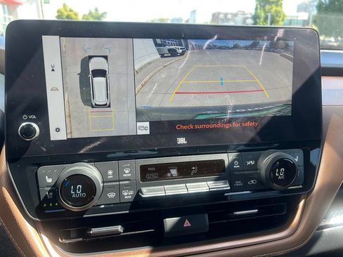 Certified 2024 Toyota Grand Highlander AWD Hybrid image 23