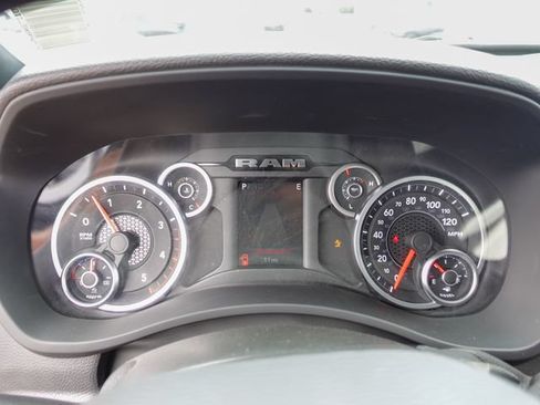 New 2026 RAM 5500 Tradesman AWD/4WD image 15