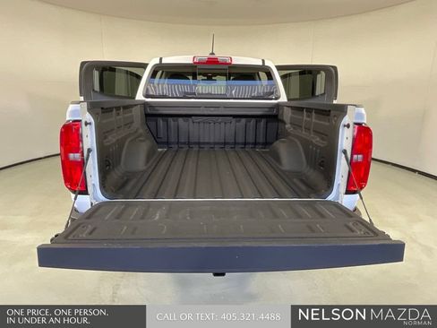 Used 2022 Chevrolet Colorado ZR2 AWD/4WD image 13