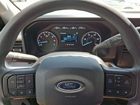 Used 2025 Ford F250 XLT w/ Snow Plow Prep Package AWD/4WD image 18