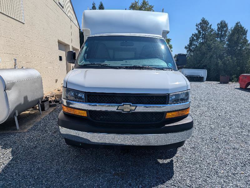 Used 2021 Chevrolet Express 3500 w/ Power Convenience Package RWD image 19