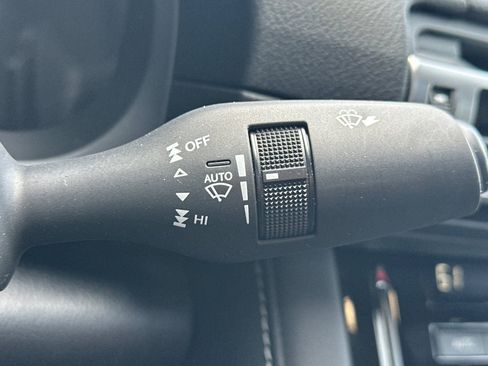 Certified 2022 Lexus IS 500 w/ Accessory Package image 33