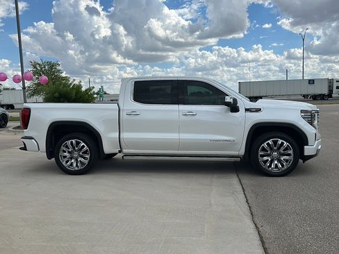 Used 2024 GMC Sierra 1500 Denali image 9