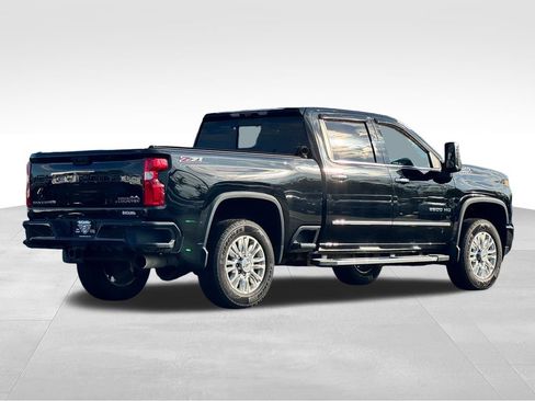 Used 2020 Chevrolet Silverado 2500 High Country w/ Z71 Off-Road Package AWD/4WD image 7