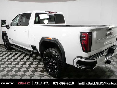 Used 2025 GMC Sierra 2500 AT4 w/ AT4 Premium Plus Package AWD/4WD image 29