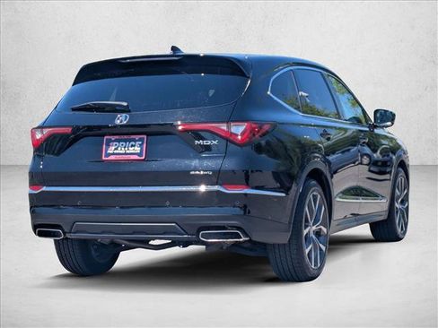 Used 2023 Acura MDX SH-AWD w/ Technology Package image 5