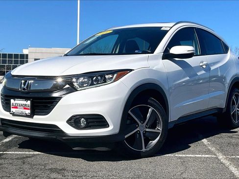 Used 2021 Honda HR-V EX image 1